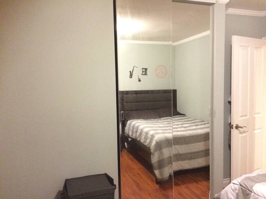 Mirrored closet