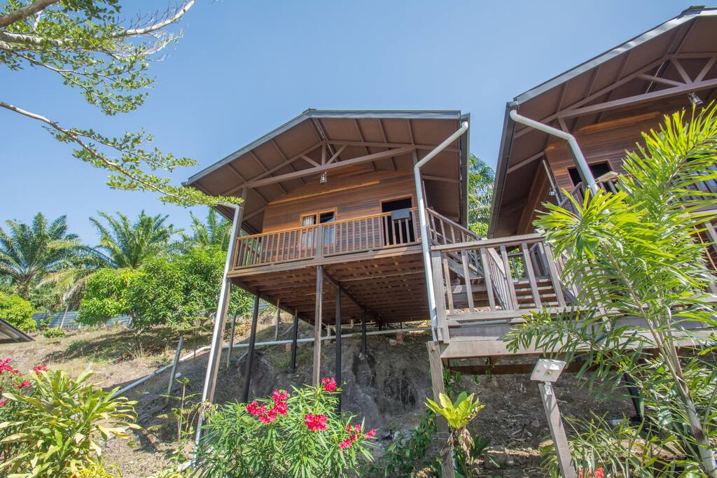 Spring Hill Cottage 1 Bedroom 1 Bathroom Nature Lodge In Tawau Malaysia