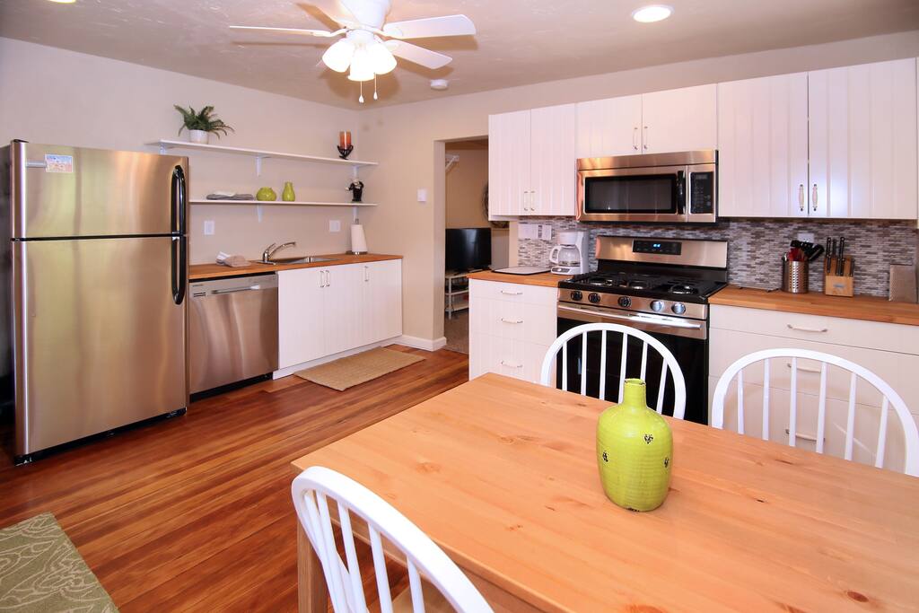 kitchen complete with microwave/ icemaker and dishwasher