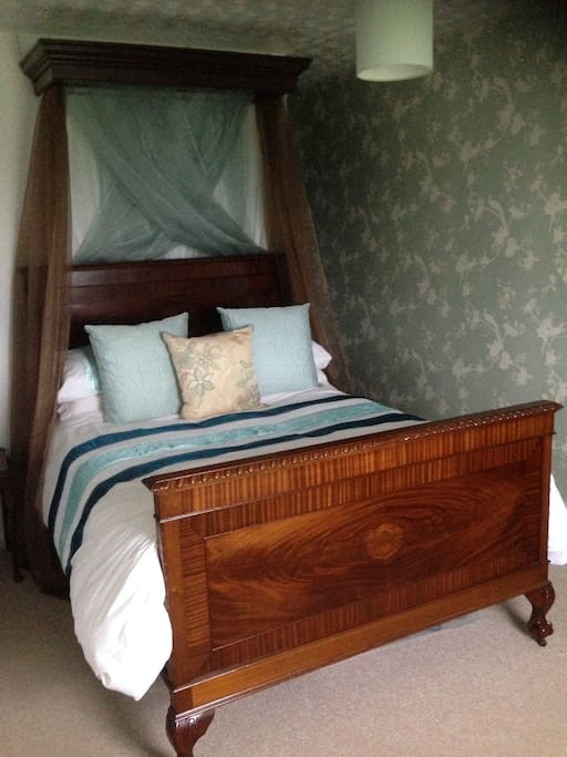 Double bed