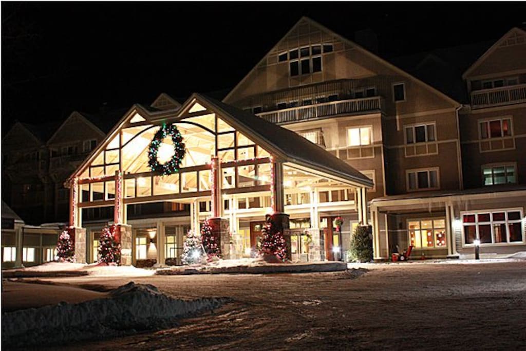 Blocked IP Address Mount Snow (previously known as Mount Pisgah) is a mountain resort and ski area in southern Vermont located in the Green skillfulnep.tk is Vermont's closest big mountain to many Northeast metropolitan areas. The mountain is within the Green Mountain National Forest and operates under a special use permit from the U.S. Forest Service.. The resort is operated by Peak Resorts, which bought it along.