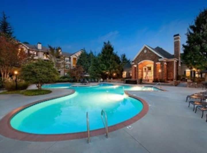 Fully-furnished Luxury 1 Bedroom Apt In Alpharetta - Cumming, GA