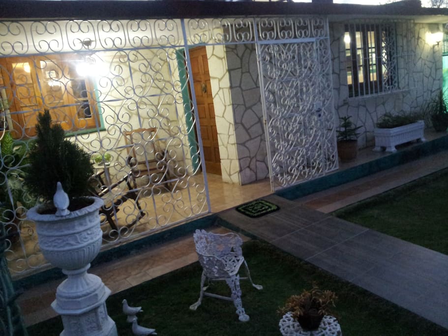 Frente de la casa