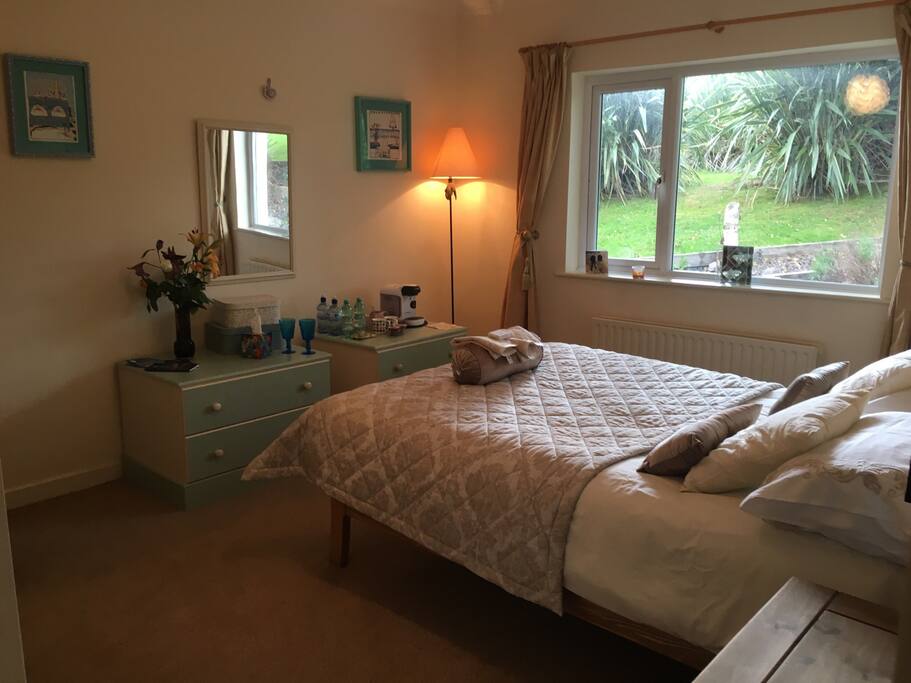 Beautiful rooms with en suite shower