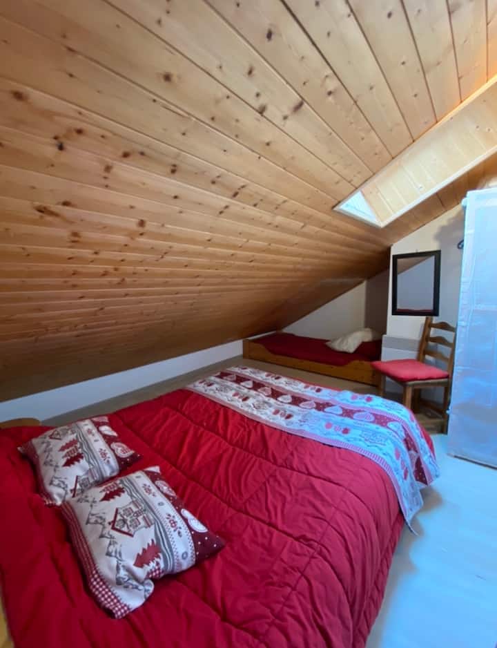  Spálňa 2 - poschodie