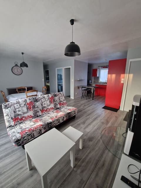 Quiet house close to amenities