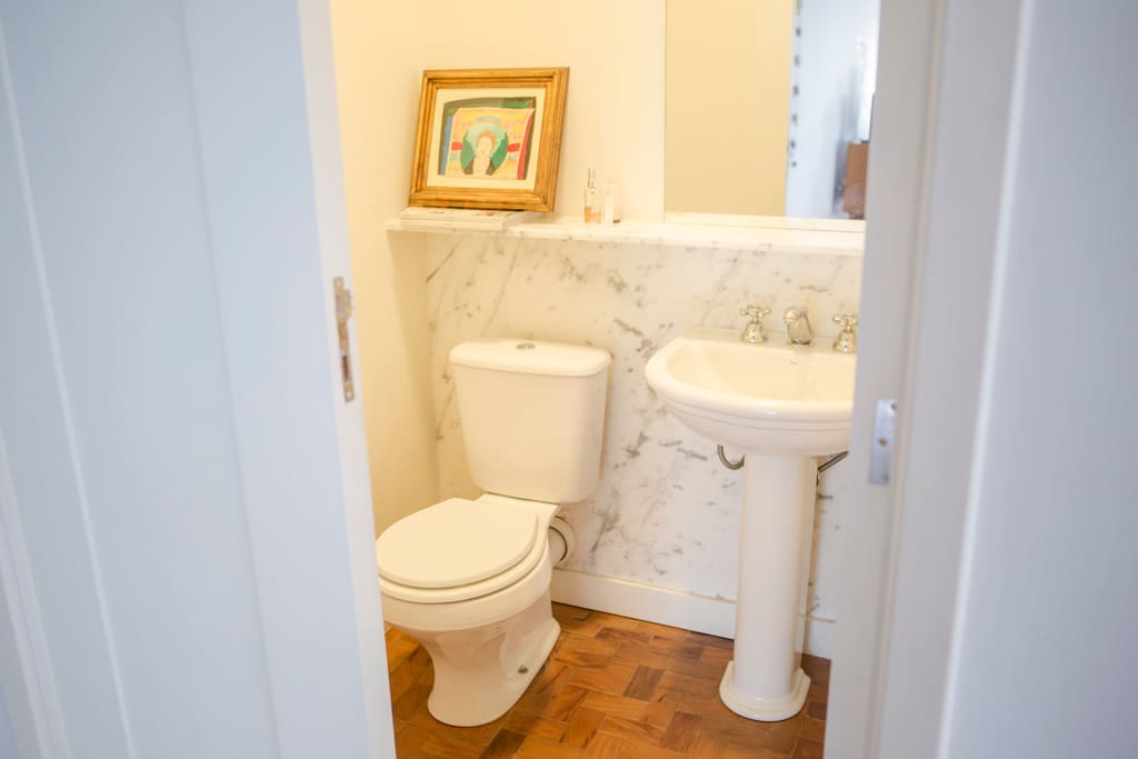 toilet