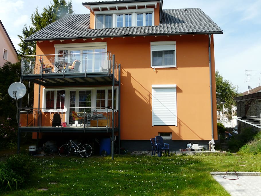 Haus von der Gartenseite