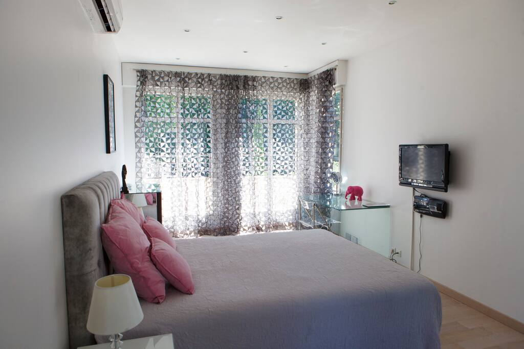 Suite " Londres" vue vers le jardin