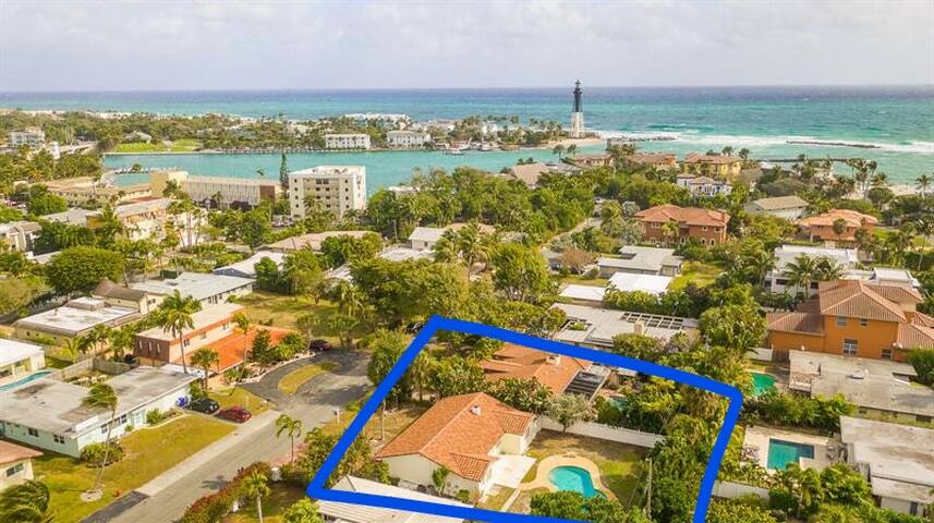 Private Guest Suite Right by the Beach w/ a Pool!