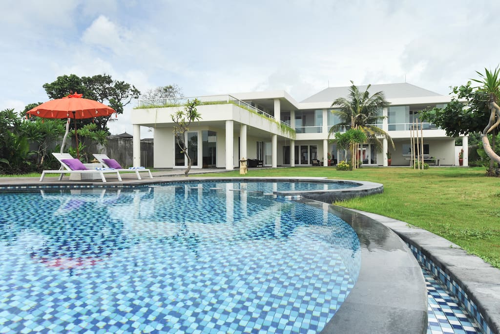 Refreshing pool in spacious garden