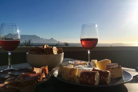 Beautiful 1 Bedroom apartment Bloubergstrand