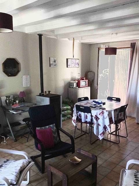 Charming holiday home in safe Vachères