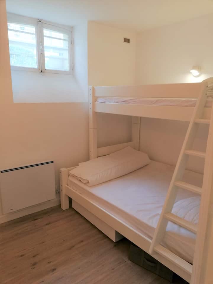 غرفة النوم 2