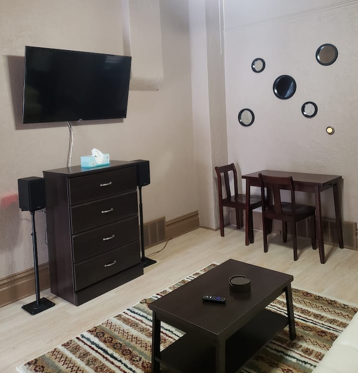 Cozy, Private Apartment With Parking - Salt Lake City Airport (SLC)