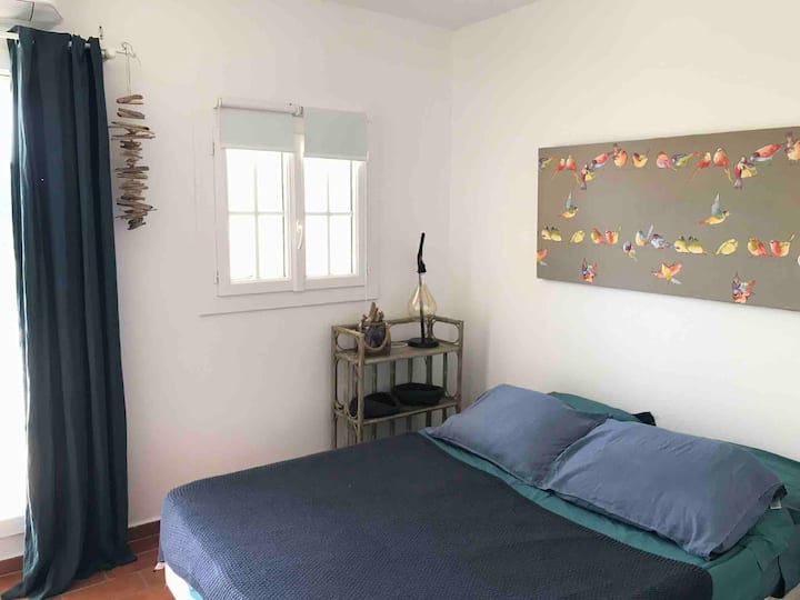 СПАЛНА СОБА 3 НА ПРИЗЕМЈЕ