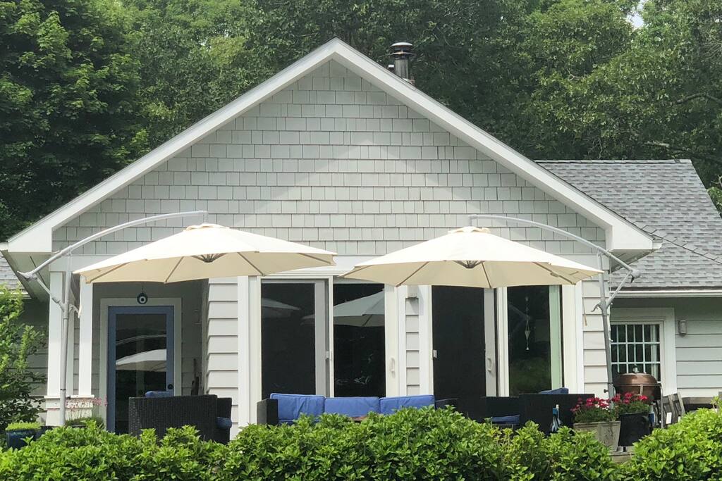 Front of house