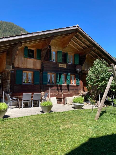 Seewers Heiti Gsteig bei Gstaad in nature