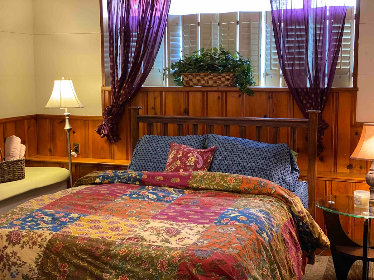 Nádherne pohodlná manželská posteľ 