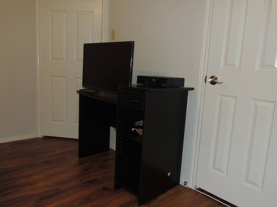 Paris room with Smart TV/premium channels.