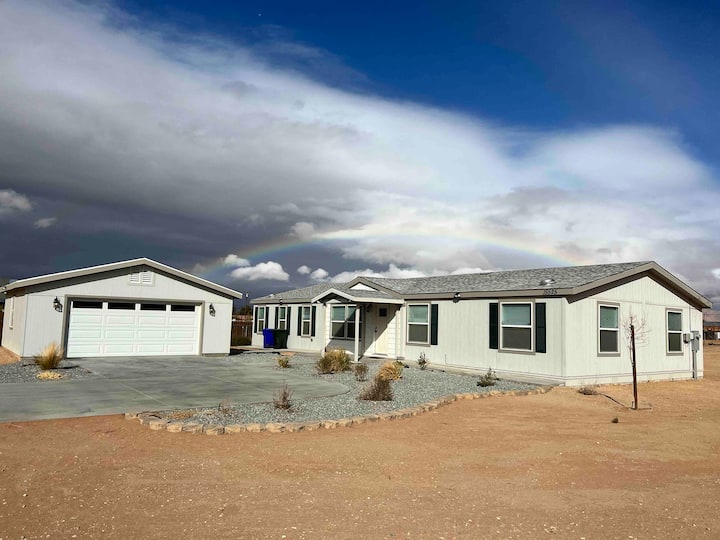 Top 10 Airbnb Vacation Rentals In Apple Valley, California Updated