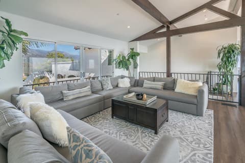 Successful Airbnb property: Expansive Ocean and Mtn views in paradise! in Eastern Goleta Valley