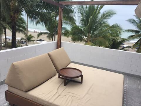 Penthouse on the beach with breath taking views