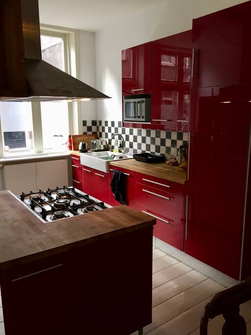 Fully-equipped kitchen