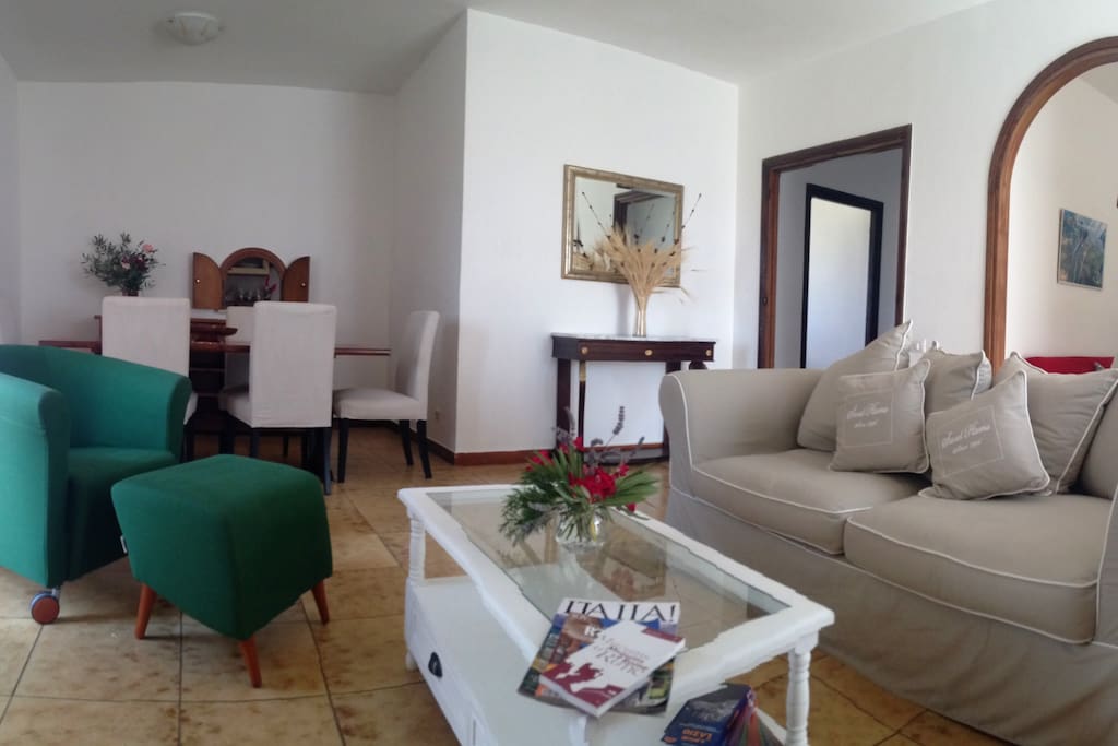 Living/dining room