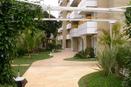 APTO PRAIAS DE SÃO LOURENÇO-LADO DO MOD.8 RIVIERA