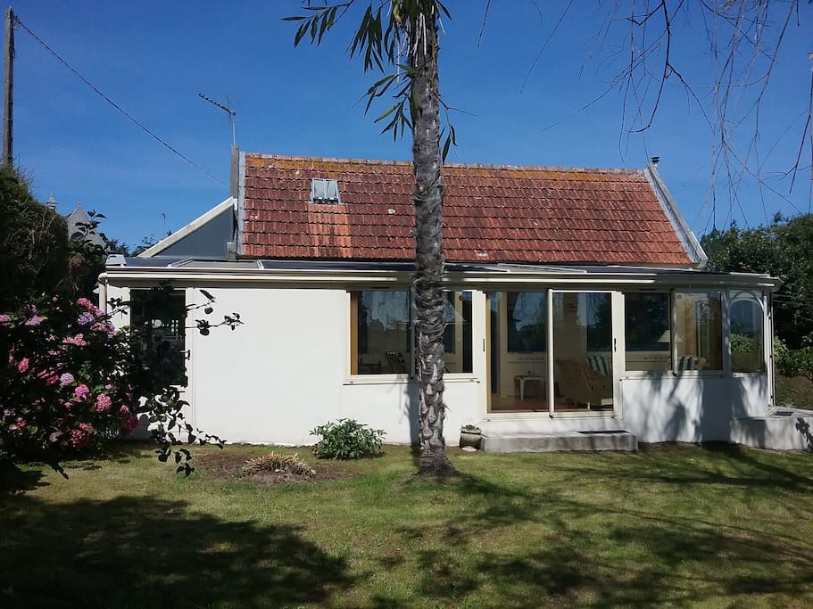 Maison côté jardin