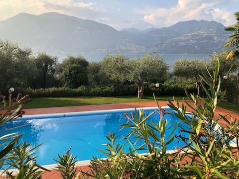 Lovely Emma apartment with pool
