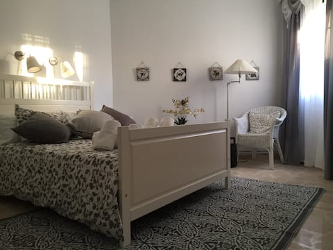 Casa Albéitar, easy parking near the center ,wifi