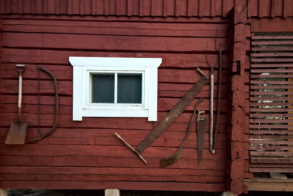 Perinteitä kunnioittaen
