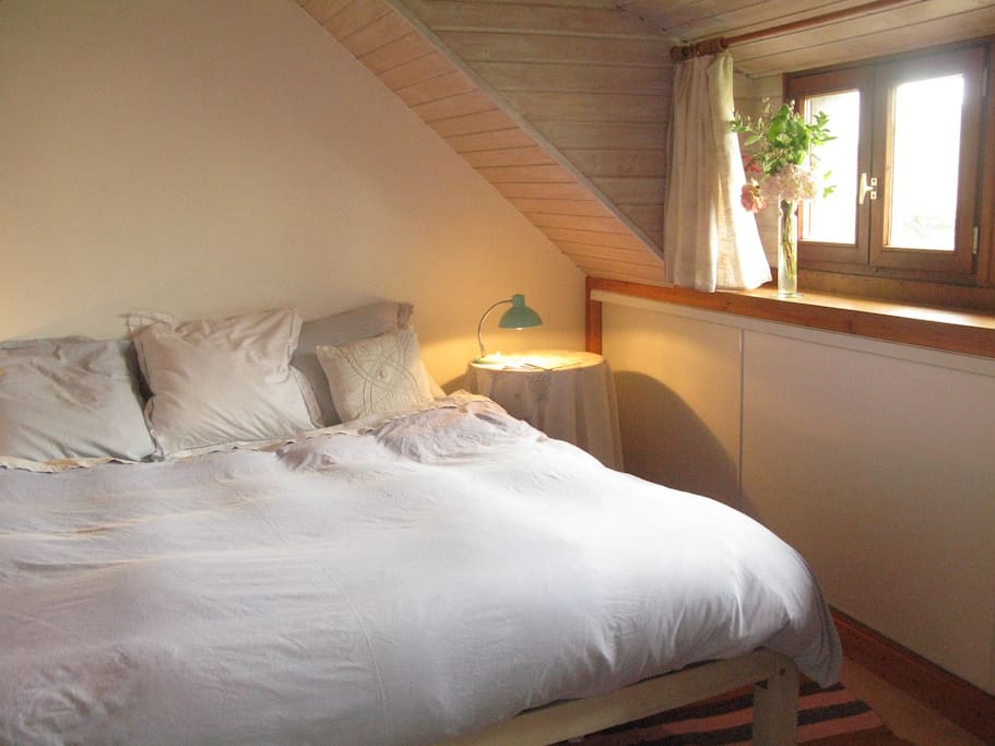 Votre chambre, le lit King Size