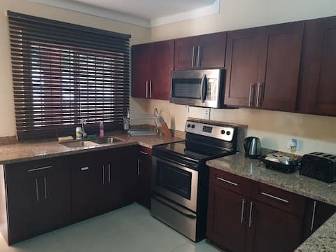 Smart Apartment | 2Bdrm | 2bthrm !!