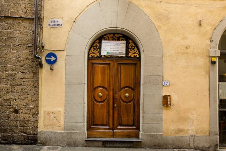 Keys of Italy-13Apo1-Deluxe 2bdr by Ponte Vecchio gallery image 5