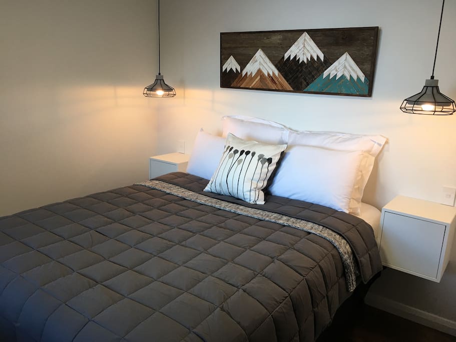 Queen size bed