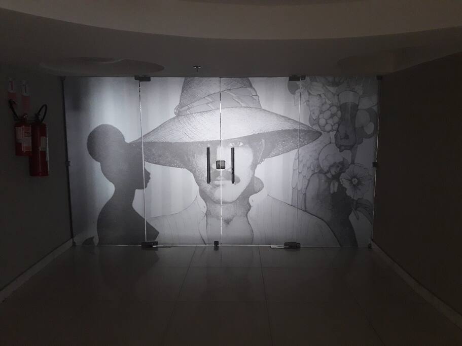 Hall de acesso à piscina e ao fitness center