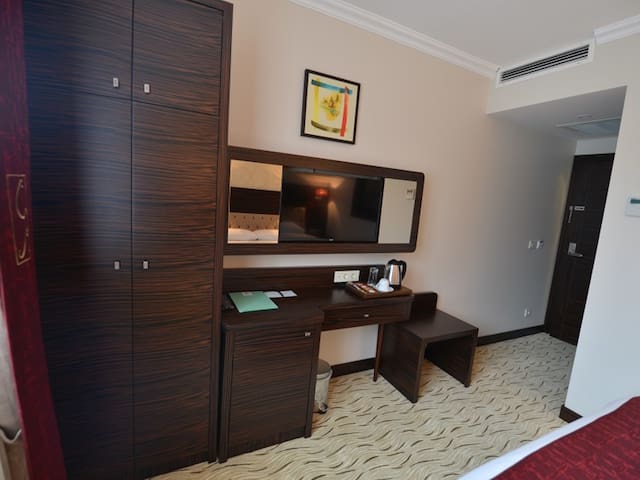 Executive Room - Golden Rest Hotel