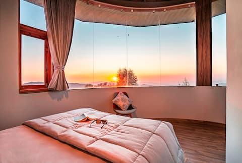 Zostel Plus Bir | Superior Deluxe Room