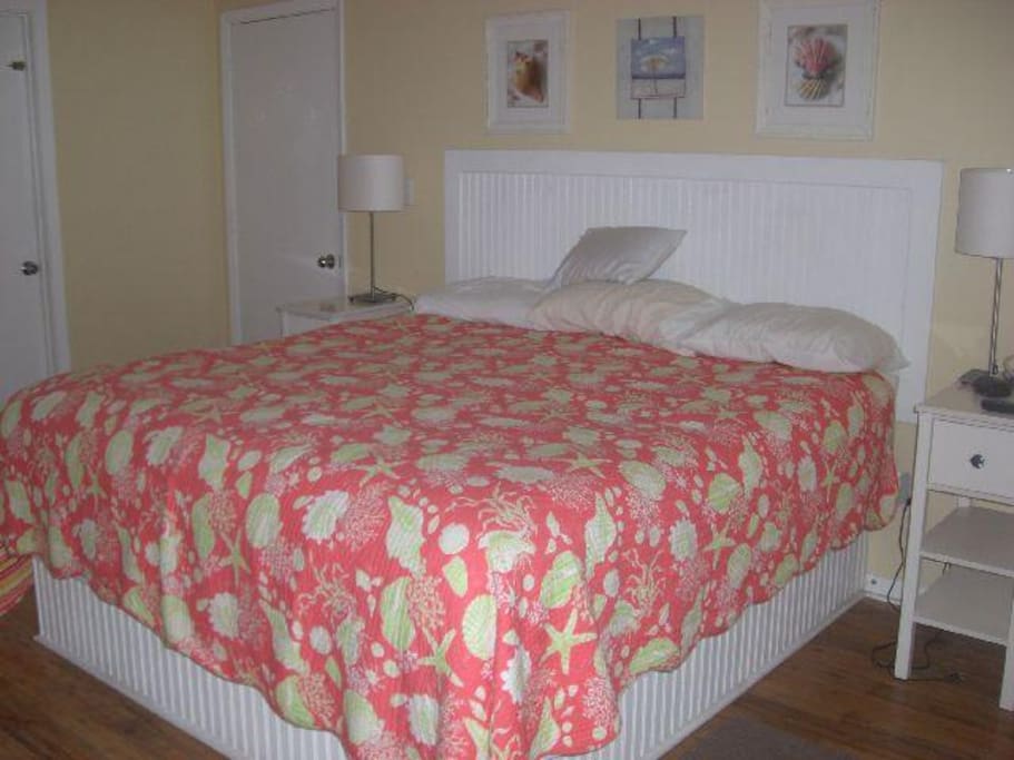 221 bedroom