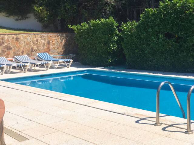 Club Villamar – Sophie gallery image 3