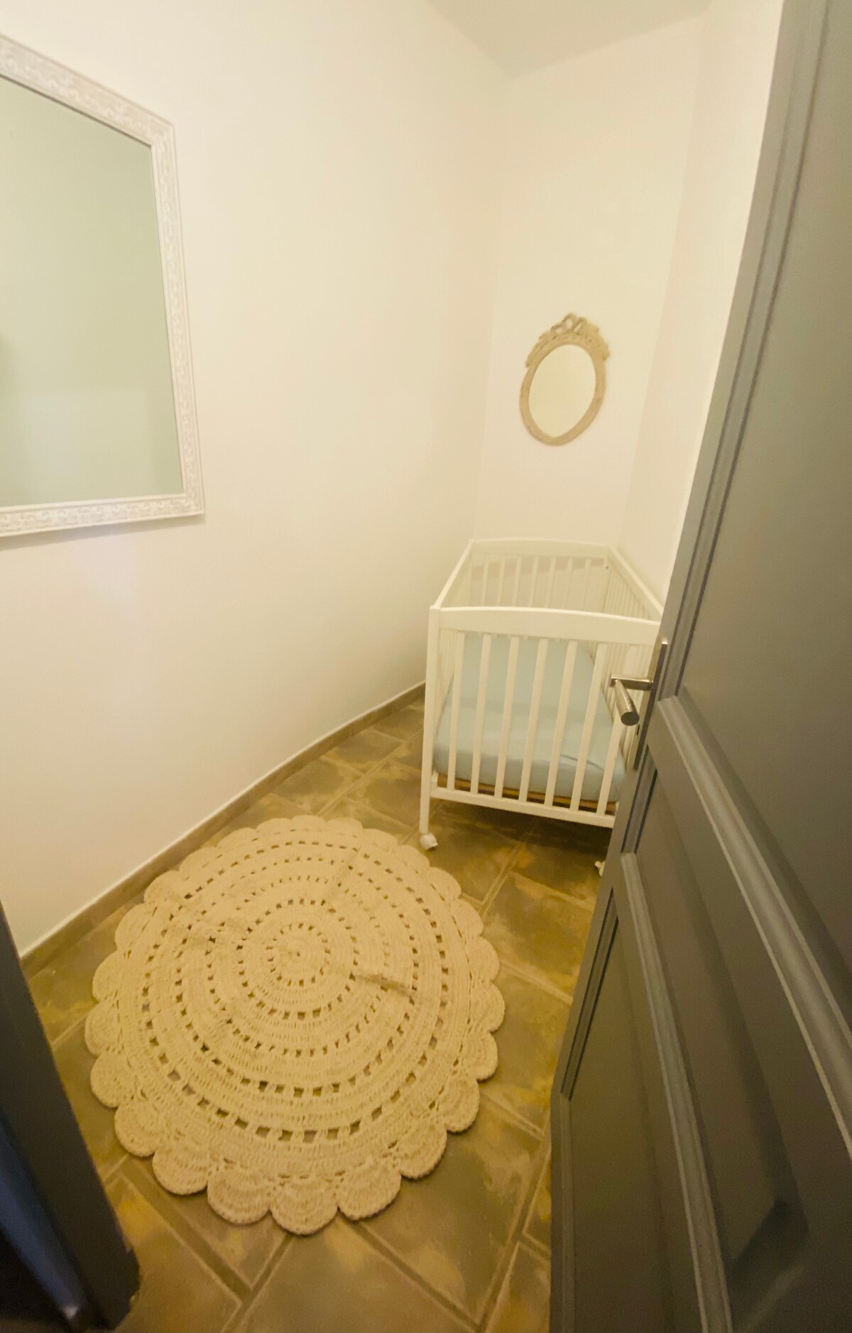 La plus belle des chambres pour le plus beau des bébés ..