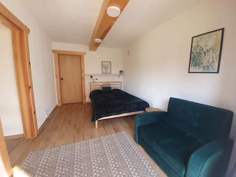 Green Apartment Kintai