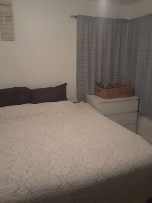 Bedroom with king size bed