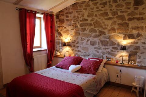 Bed and breakfast "La Basse Courtyard"
