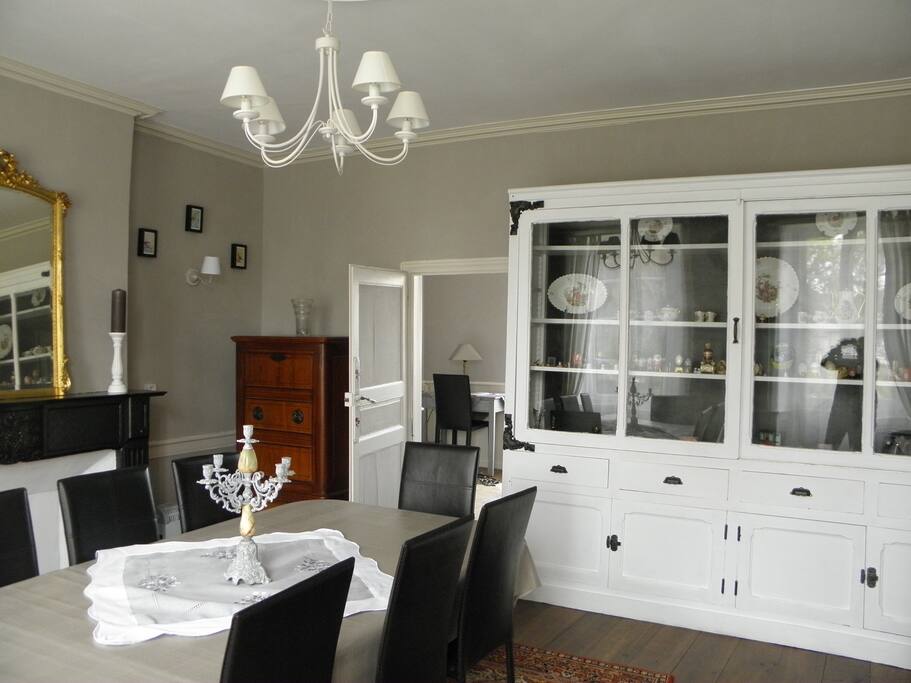salle de petit déjeuner