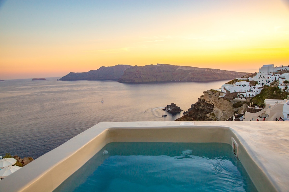 Andronis Luxury Suites, Santorini | 2024 Updated Prices, Deals