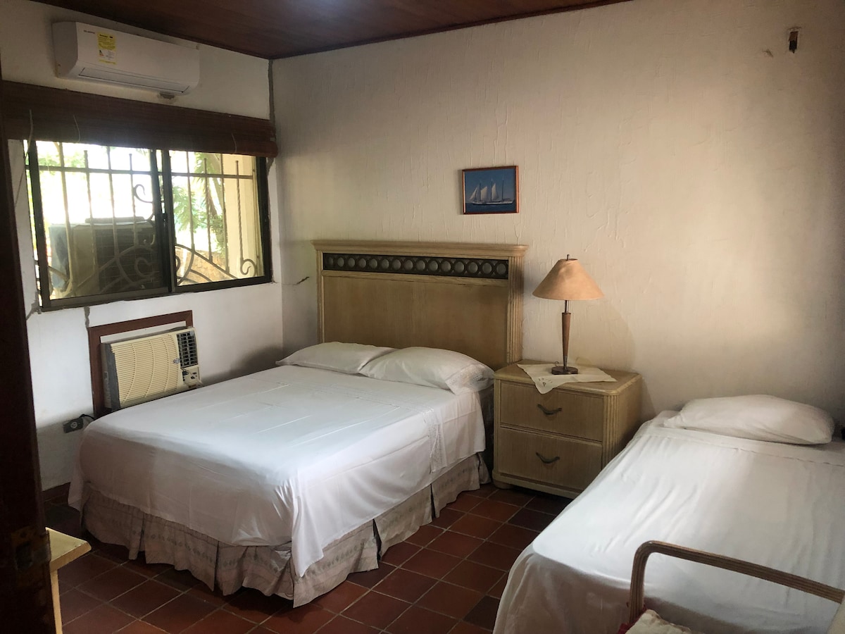 غرفة النوم 1